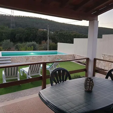 Holiday home Casa Pregueira Lisboinha
