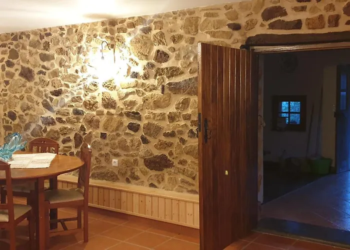 Casa Pregueira Holiday home *